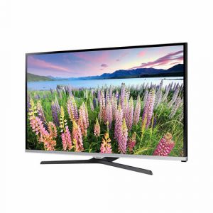 Alquiler de Pantalla de LED Samsung 40″. Resolución: 1920 x 1080 (1080p), TV digital con 2 altavoces, audio integrado + Bass reflex