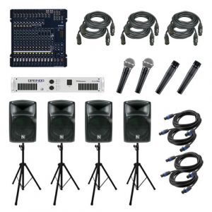 Alquiler de equipo de sonido completo tamaño medio para directos: uso frontal o perimetral, mesa con multiefectos y compresor, microfonía y accesorios.