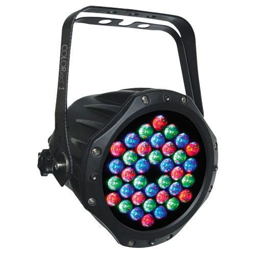 Alquiler Iluminación LED Chauvet Colorado 1 con 9-canal DMX-512 LED Wash (con direccionamiento ID). Dimmer / RGB / Strobo / Macro